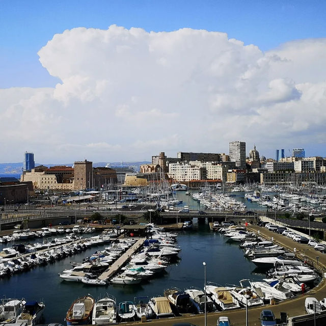 🌊☀️ Marseille Summer Guide: Sun, Sea & Mediterranean Magic  