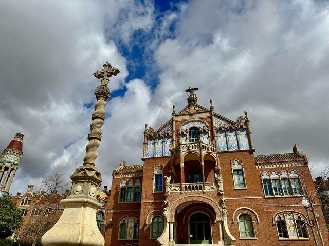 西班牙🇪🇸世界最美醫院之一！聖十字聖保羅醫院 