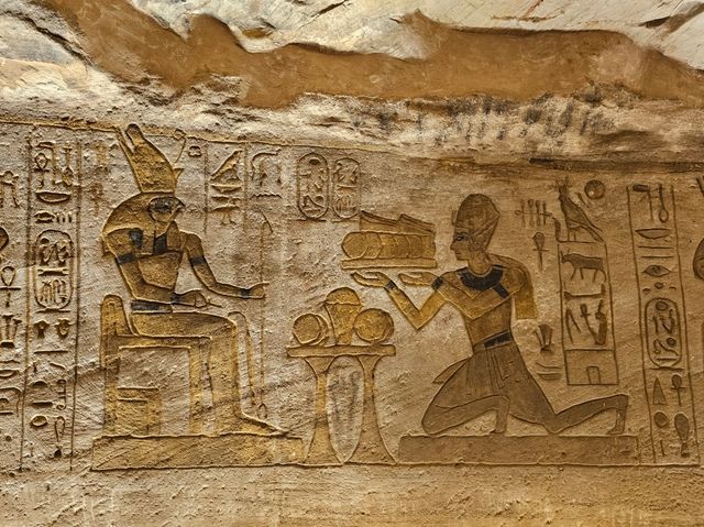 🛕 사막 끝에서 만난 이집트의 기적 – 아부심벨 신전 🇪🇬