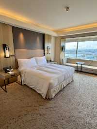 Luxury Stay in Pasay City 🇵🇭
