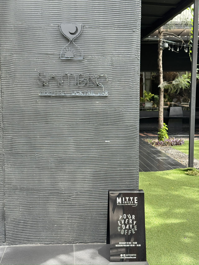  Mitte Coffee roastery
