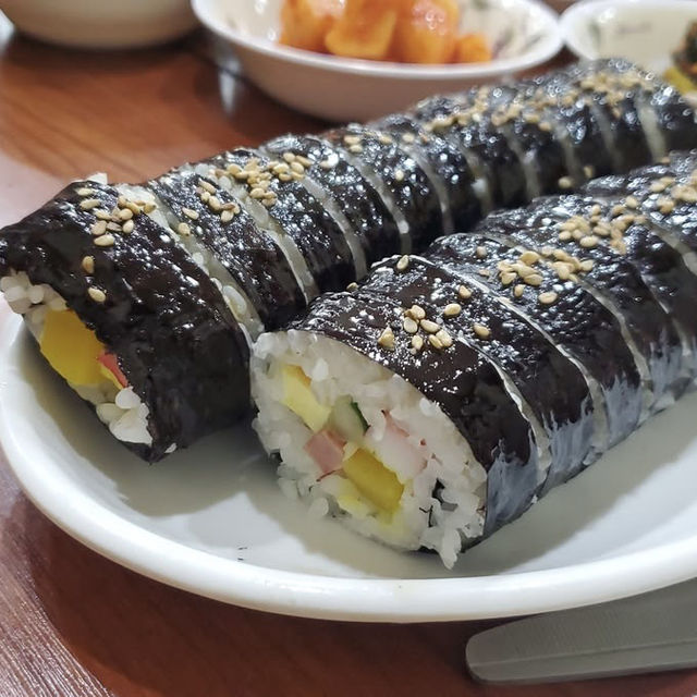 🌆 Solo Adventure: Gwangju’s Hidden Gems in a Day