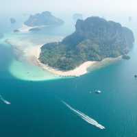 ร่องเรือหรูกระบี่