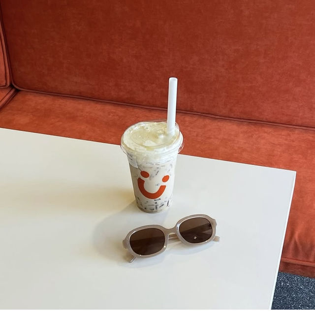 Sunji Cafe — คาเฟ่เล็ก ๆ