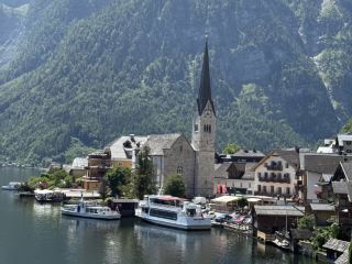 Hallstatt & Gosau Day Trip: A Whirlwind Tour Through Austria's Lake District! 🇦🇹🏞️