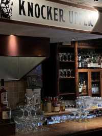Morning Nostalgia at Knocker Upper Seoul