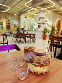 Plant-Powered Plates & Artisan Brews-Botanic Style