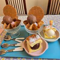 แวะพักร้อนที่ร้านไอศรีม แสนน่ารัก