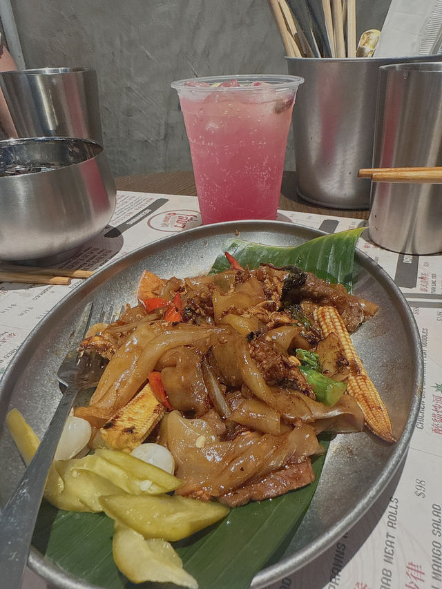 人氣地道泰國🇹🇭菜排隊店  💥啖啖蟹肉超正💥