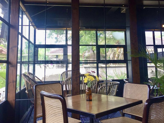 Eastman Coffee House
