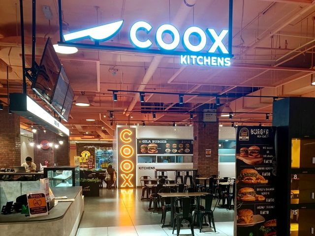 Seventeen at Section 17, Petaling Jaya