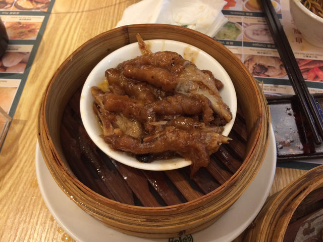 三個吃貨 勝過一個美食家  三個吃貨 勝過一個美食家