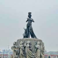 🏯 Huaqing Palace — Hot Springs, History & Tang Dynasty Romance