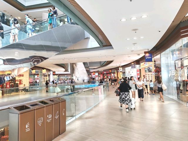 香港｜東薈城名店倉