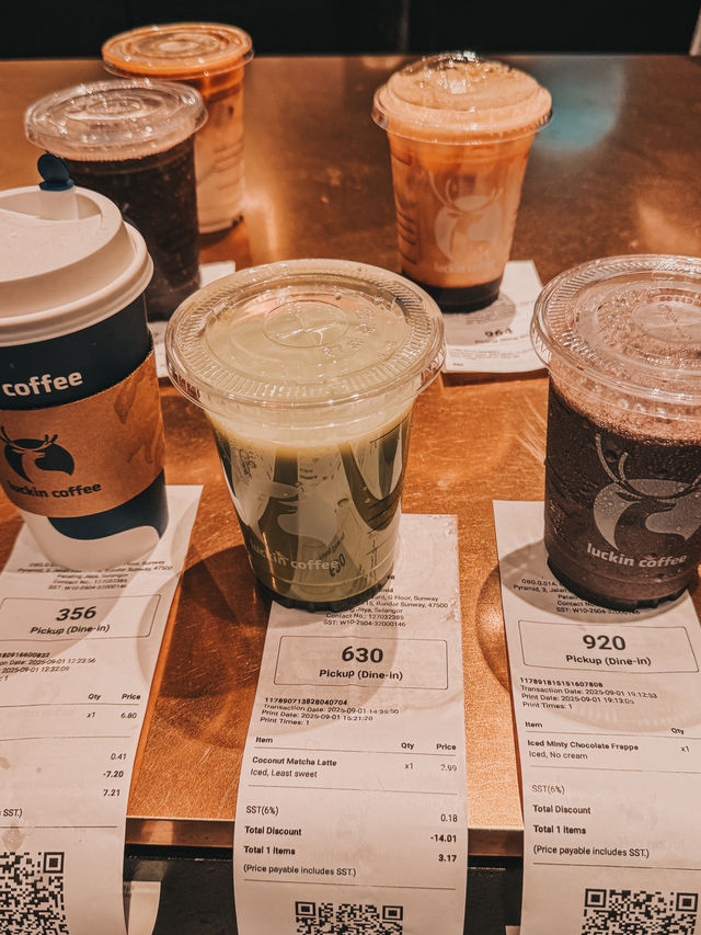 Modern Brews at Luckin Coffee, Sunway Pyramid