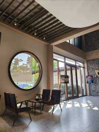 Labers Coffee Pergudangan, Industrial Chic Meets Local Comfort