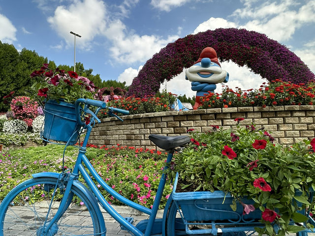 🌸💕 Step Into a Floral Fantasy at Dubai Miracle Garden
