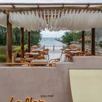 Lawon Canal Café