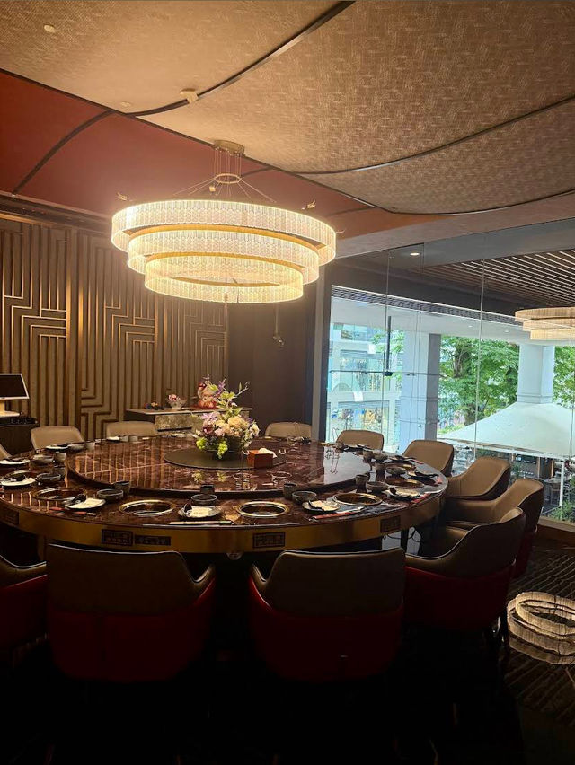 Chongqing Heat with Custom Spice Levels at De Zhuang Hotpot