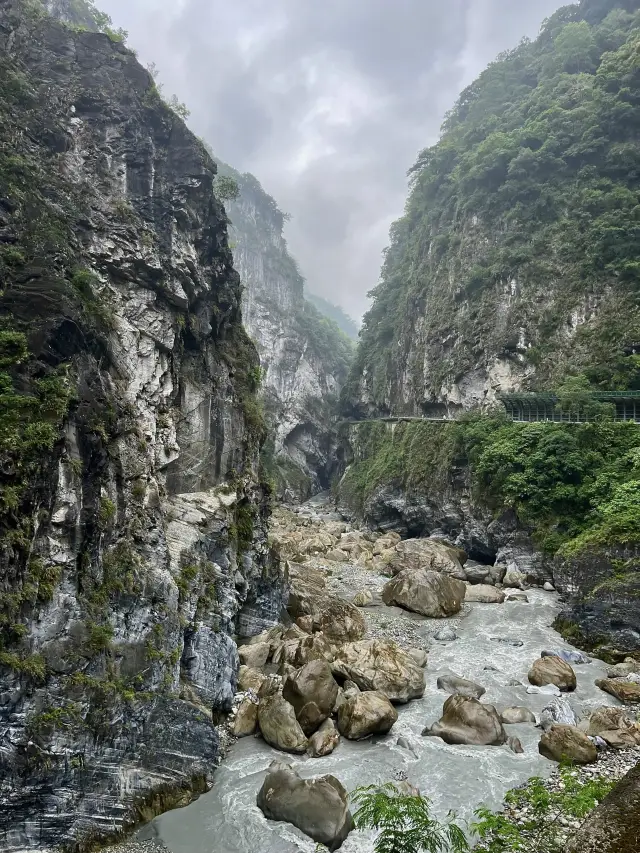 DIY Taroko National Park exploration 🏞️