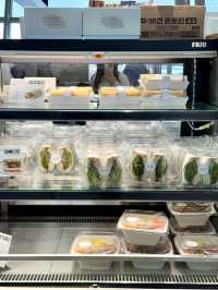 Fresh & Stylish Airport Café at Incheon T1 ✈️🥗