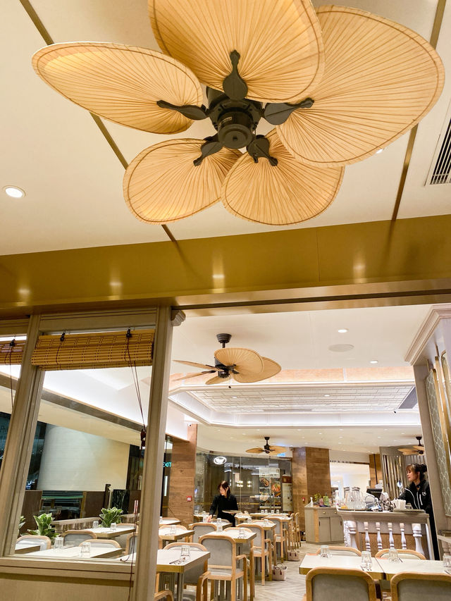 金鐘太古廣場。泰菜Apinara 金鐘太古廣場。泰菜Apinara