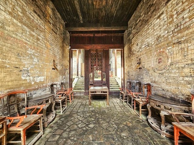 蹒跚小旅人在高椅嶺的龍脊上漫步,去板梁古村做一場明清夢 蹒跚小旅人在高椅嶺的龍脊上漫步,去板梁古村做一場明清夢