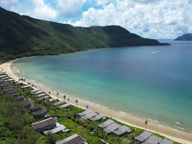 Hidden Paradise: 🌴 Six Senses Con Dao’s Eco-Luxury Escape 🇻🇳 Hidden Paradise: 🌴 Six Senses Con Dao’s Eco-Luxury Escape 🇻🇳