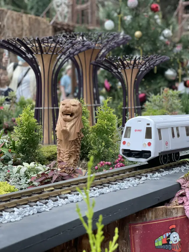 🌱🇸🇬 A Tiny Singapore in the Forest ✨🚃