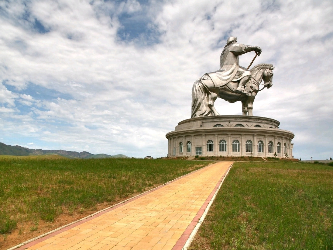 チンギス・ハーン記念碑：伝説のモンゴルの戦士への賛辞。 | Trip.com