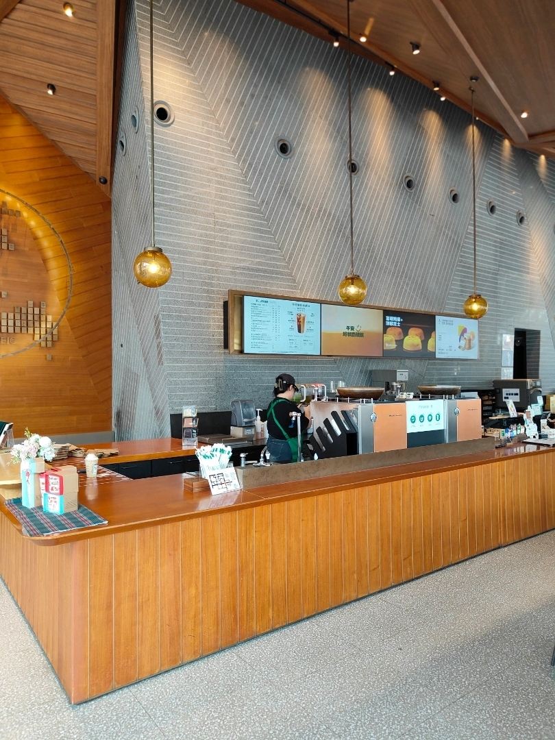 多角形のスターバックスで出会った驚きの「ワオ」の瞬間。 | Trip.com 西安