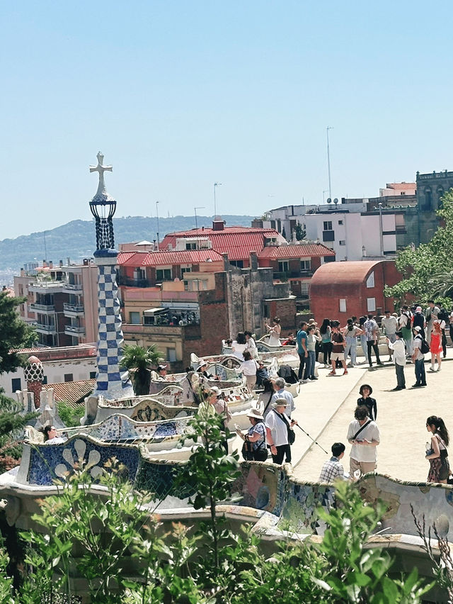 🌈巴塞隆拿夢幻仙境｜高第神作✨Park Güell 奎爾公園超靚打卡位推薦！
