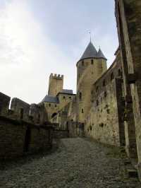 <固若金湯的中世紀堡壘 - 卡爾卡松城堡 (Cité de Carcassonne)>