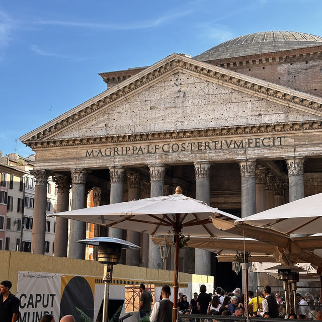Must see this in Rome, but no way to escape ling queue!