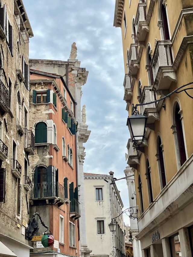 Venice is majestic 🇮🇹