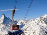 Explore the stunning nature of the Swiss Alps @ Zermatt!