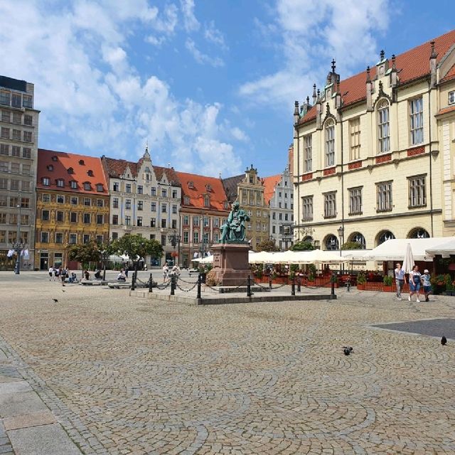 Wrocław: A City of Bridges, Dwarfs, and Hidden Charms 