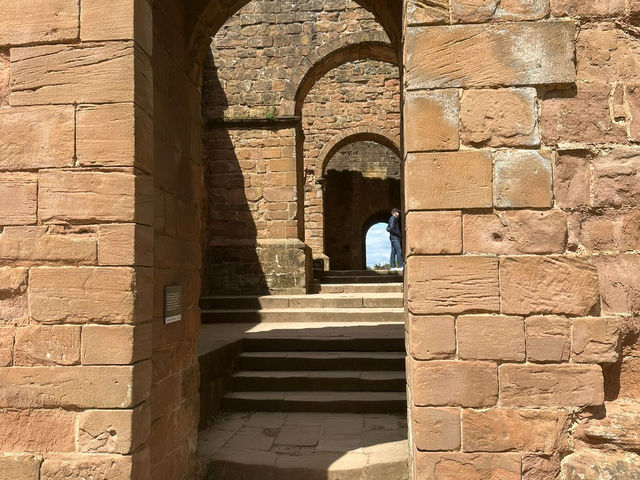The king of the castle 