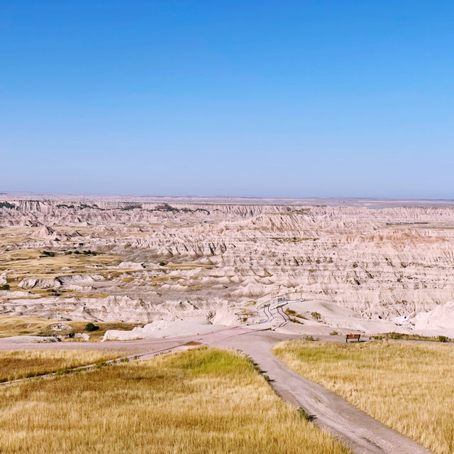 🚗 Badlands National Park Transportation Tips: How to Cruise the Moon on Earth 🌕🛣️