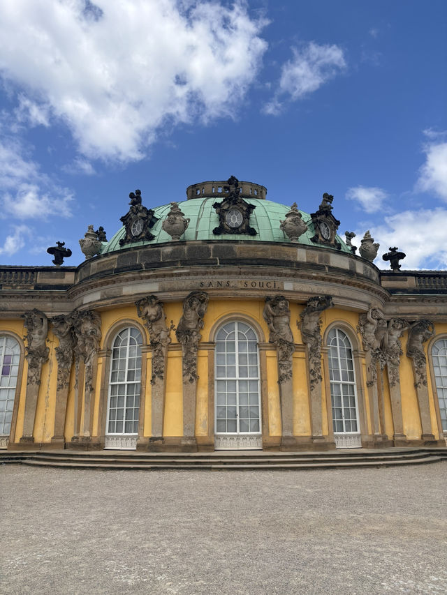 Day Trip to Potsdam - 40 Mins from Berlin City Centre ✨