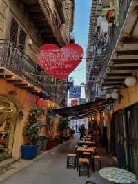 Tasty Moments at Mercato Ballarò – A Foodie’s Delight in Palermo