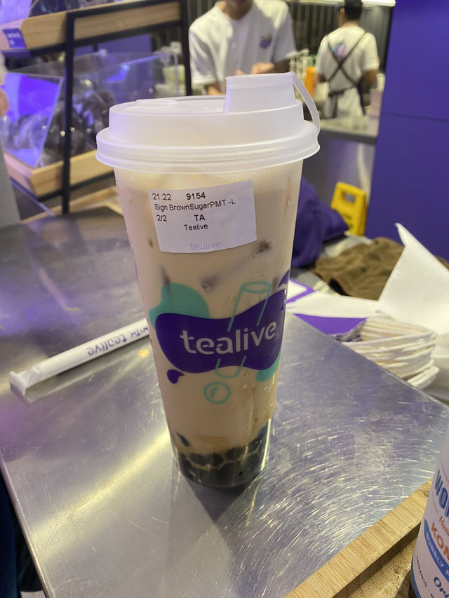 Tealive Kuala Lumpur Review: Malaysia’s Bubble Tea Darling 🧋