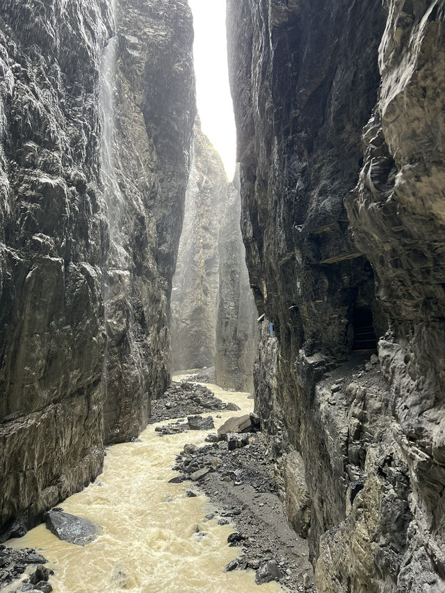 Grand Canyon in Switzerland?! 🫣😱