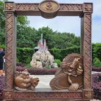 Hong Kong Disneyland
