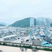 Aberdeen: Hong Kong's Seaside Haven
