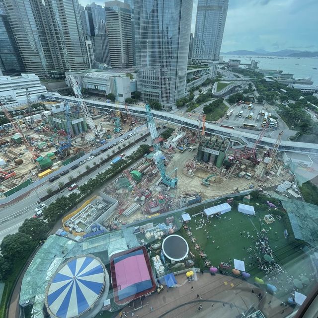 🎡 Hong Kong SkyWheel: A Bird's Eye Symphony