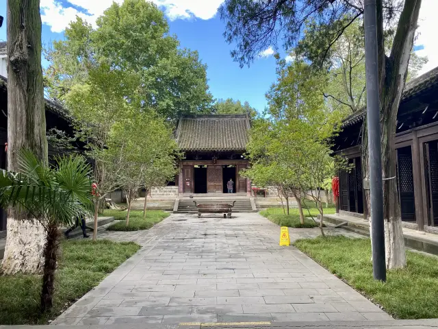 The Confucian temple, examination hall, and City God Temple in Zhaohua Ancient City