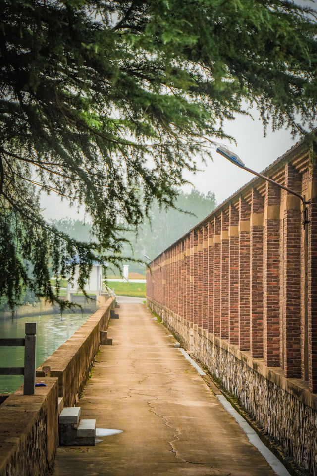 獨自旅行不一定要湊熱鬧，找個小城慢慢逛