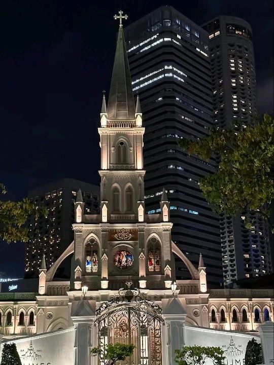 Excellent Praise Square in Singapore🇸🇬♥️