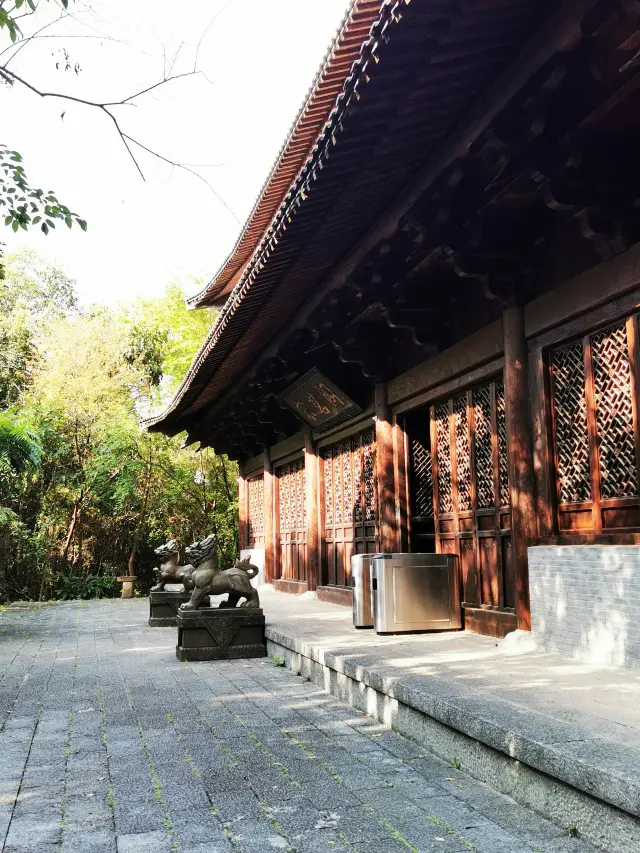 The Ancient Tea Horse Road | Songming Pavilion